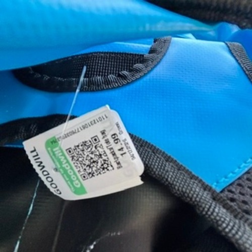 Quiksilver Sea Stash Waterproof Roll Top Backpack Blue Black - Picture 3 of 7